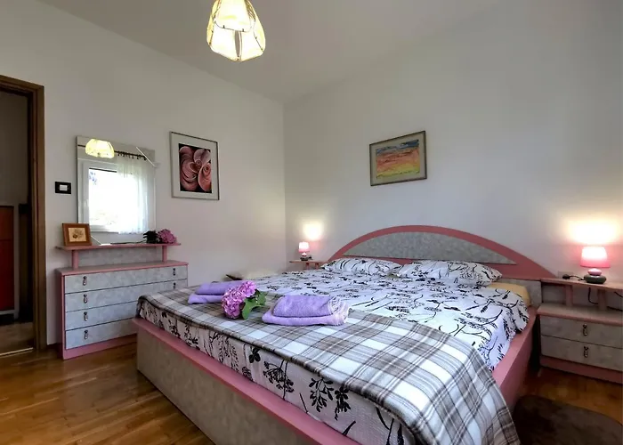 Apartment App & Le Palme