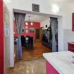 Apartman App & Le Palme