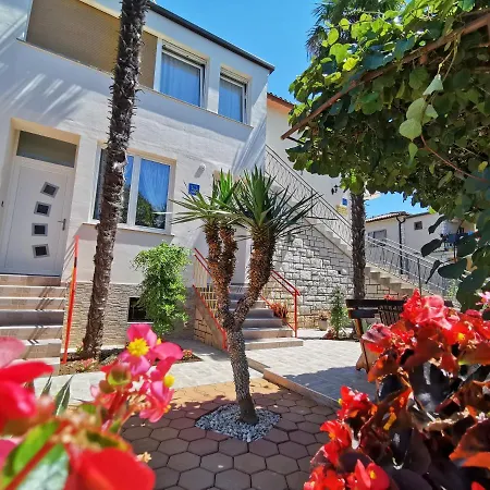 App & Le Palme Apartman *
